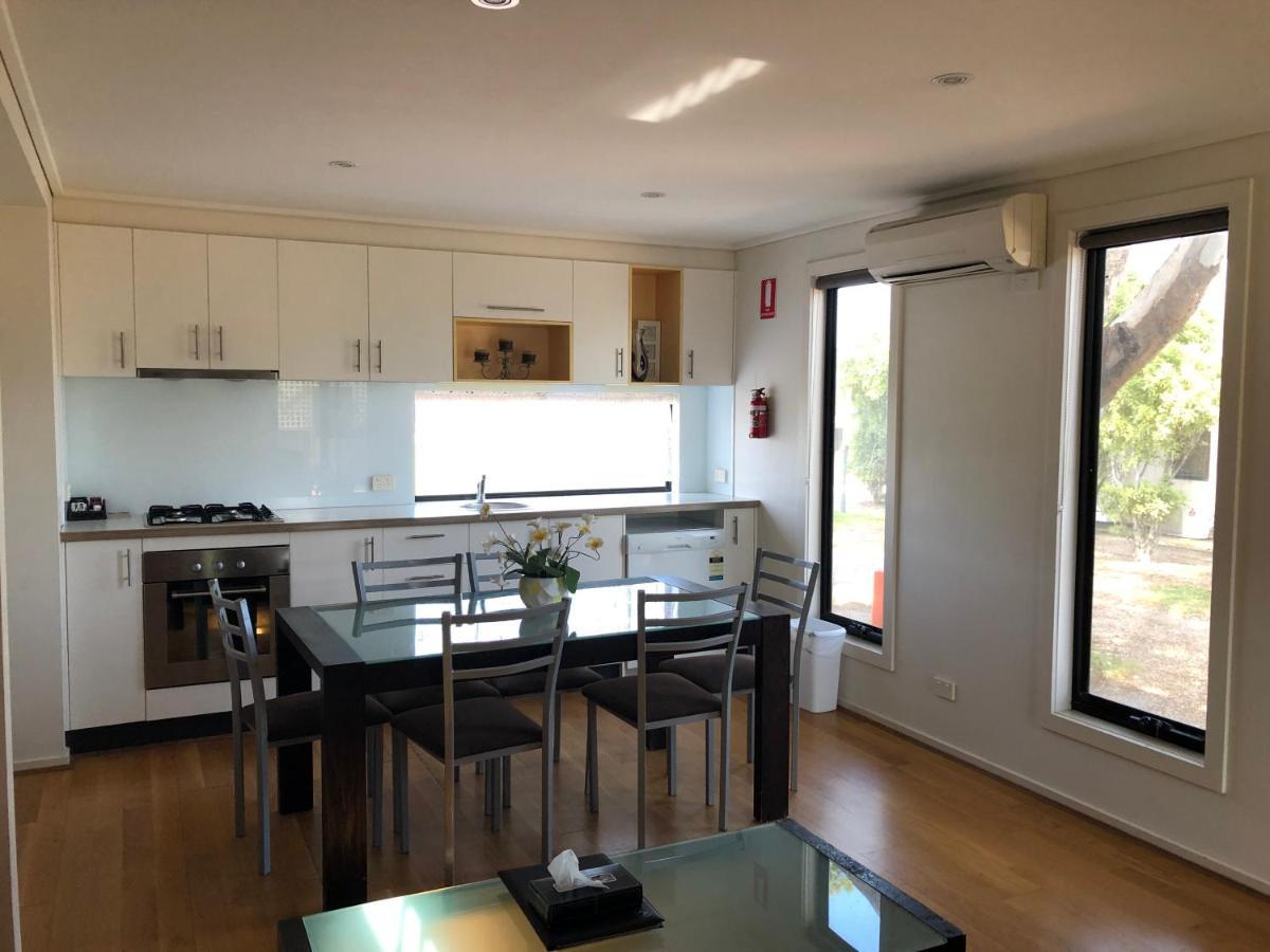Koonwarra Holiday Park เลคส์เอนทรานส์ ภายนอก รูปภาพ